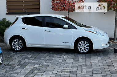 Хетчбек Nissan Leaf 2013 в Львові