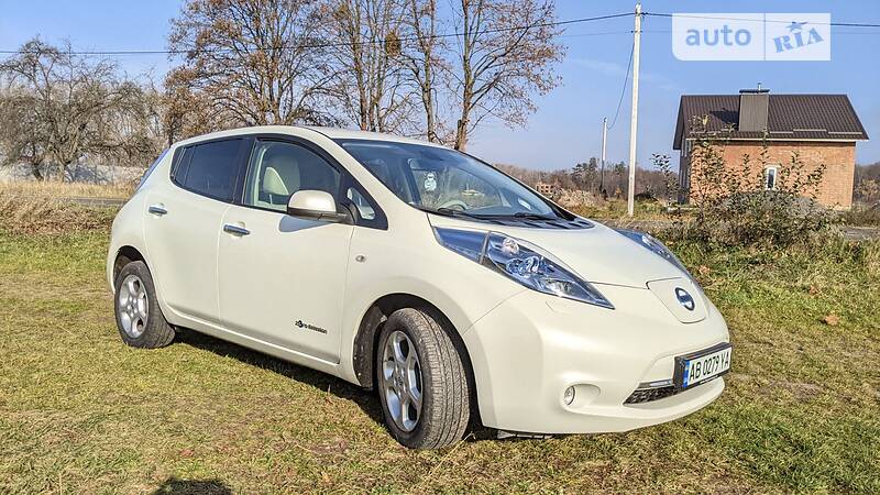 Хэтчбек Nissan Leaf 2012 в Виннице фото 3 Хэтчбек Nissan Leaf 2012 в Виннице
