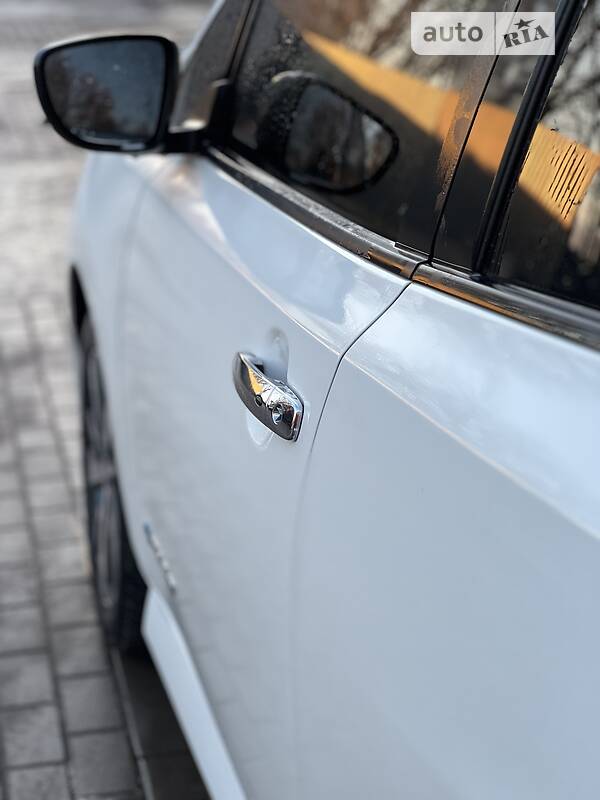 Хэтчбек Nissan Leaf 2018 в Тернополе