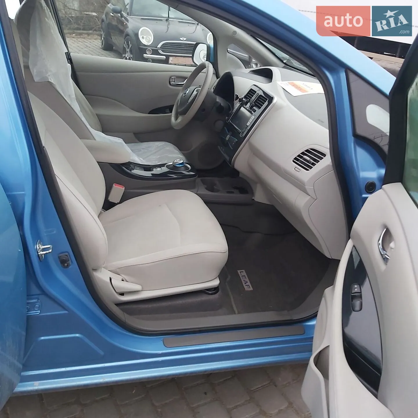 2012 Nissan Leaf - мініатюра 11