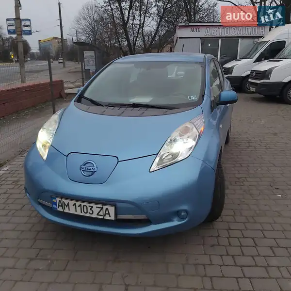 Nissan Leaf