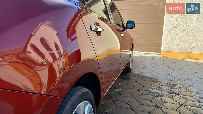 Хетчбек Nissan Leaf 2015 в Одесі фото 9 Хетчбек Nissan Leaf 2015 в Одесі
