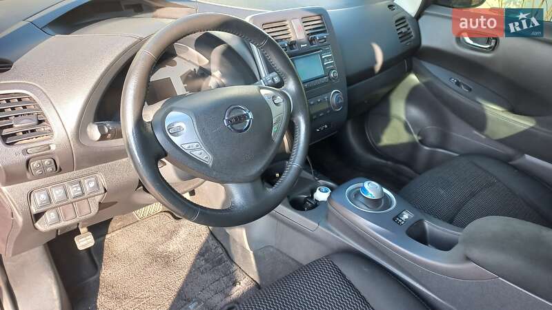 Хетчбек Nissan Leaf 2015 в Одесі фото 15 Хетчбек Nissan Leaf 2015 в Одесі