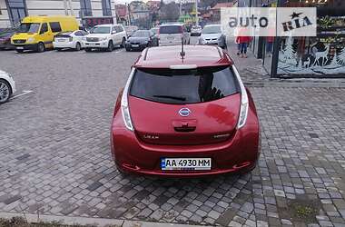 Хетчбек Nissan Leaf 2015 в Львові