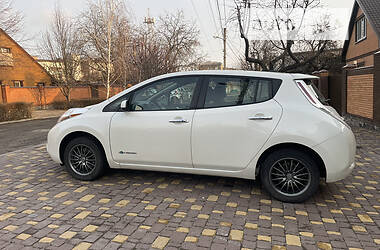 Хэтчбек Nissan Leaf 2016 в Харькове