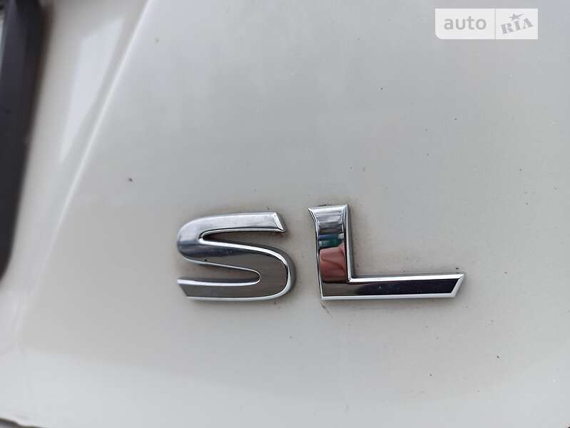 Хетчбек Nissan Leaf 2019 в Дніпрі