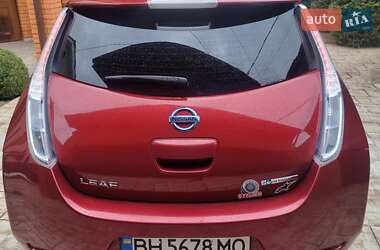 Хэтчбек Nissan Leaf 2013 в Одессе