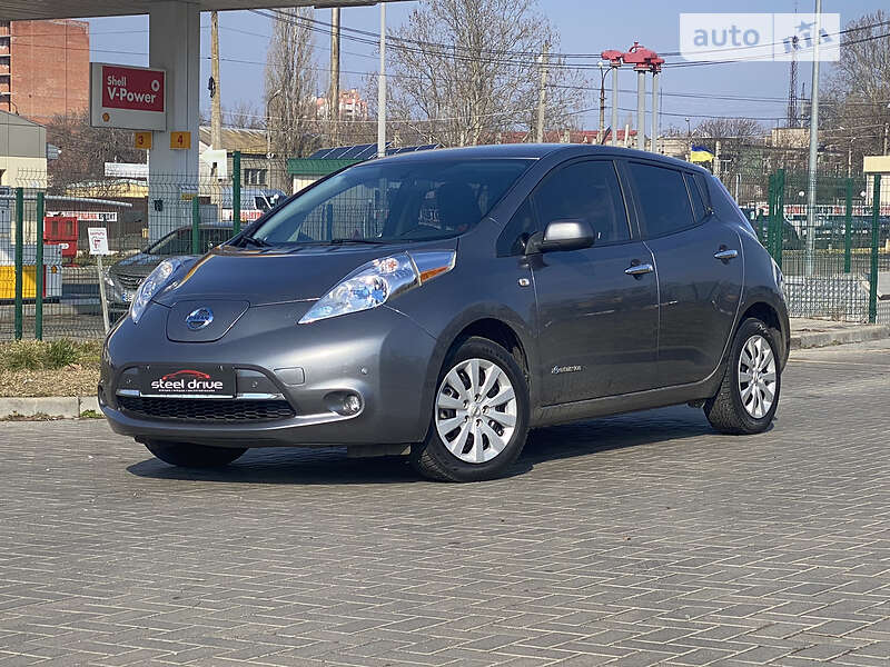Nissan Leaf 2014