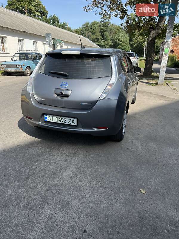 Хэтчбек Nissan Leaf 2016 в Полтаве фото 3 Хэтчбек Nissan Leaf 2016 в Полтаве