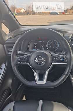 Хэтчбек Nissan Leaf 2019 в Кривом Роге