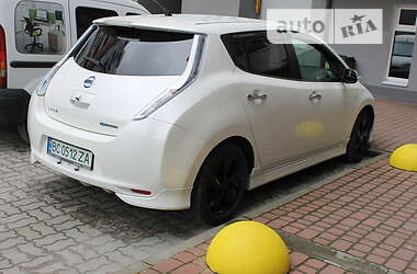 Хетчбек Nissan Leaf 2013 в Львові