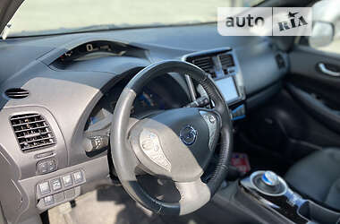 Хэтчбек Nissan Leaf 2013 в Львове
