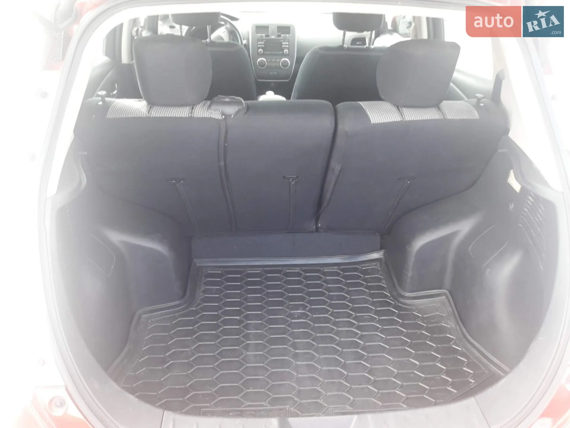 2014 Nissan Leaf - мініатюра 16