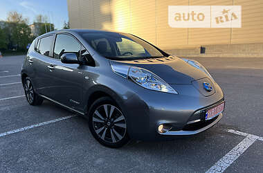 Хетчбек Nissan Leaf 2016 в Рівному