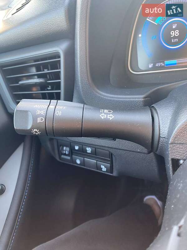 Хетчбек Nissan Leaf 2021 в Івано-Франківську