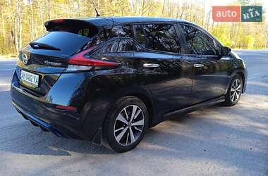 Хэтчбек Nissan Leaf 2018 в Житомире