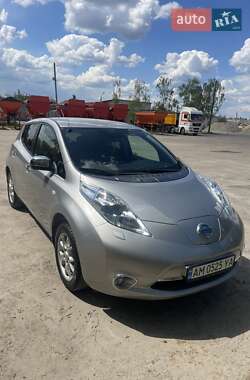 Хэтчбек Nissan Leaf 2014 в Звягеле