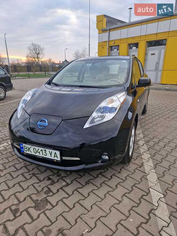 Nissan Leaf 2012