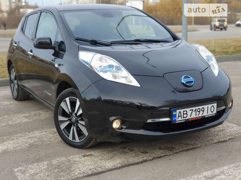 Хэтчбек Nissan Leaf 2016 в Виннице