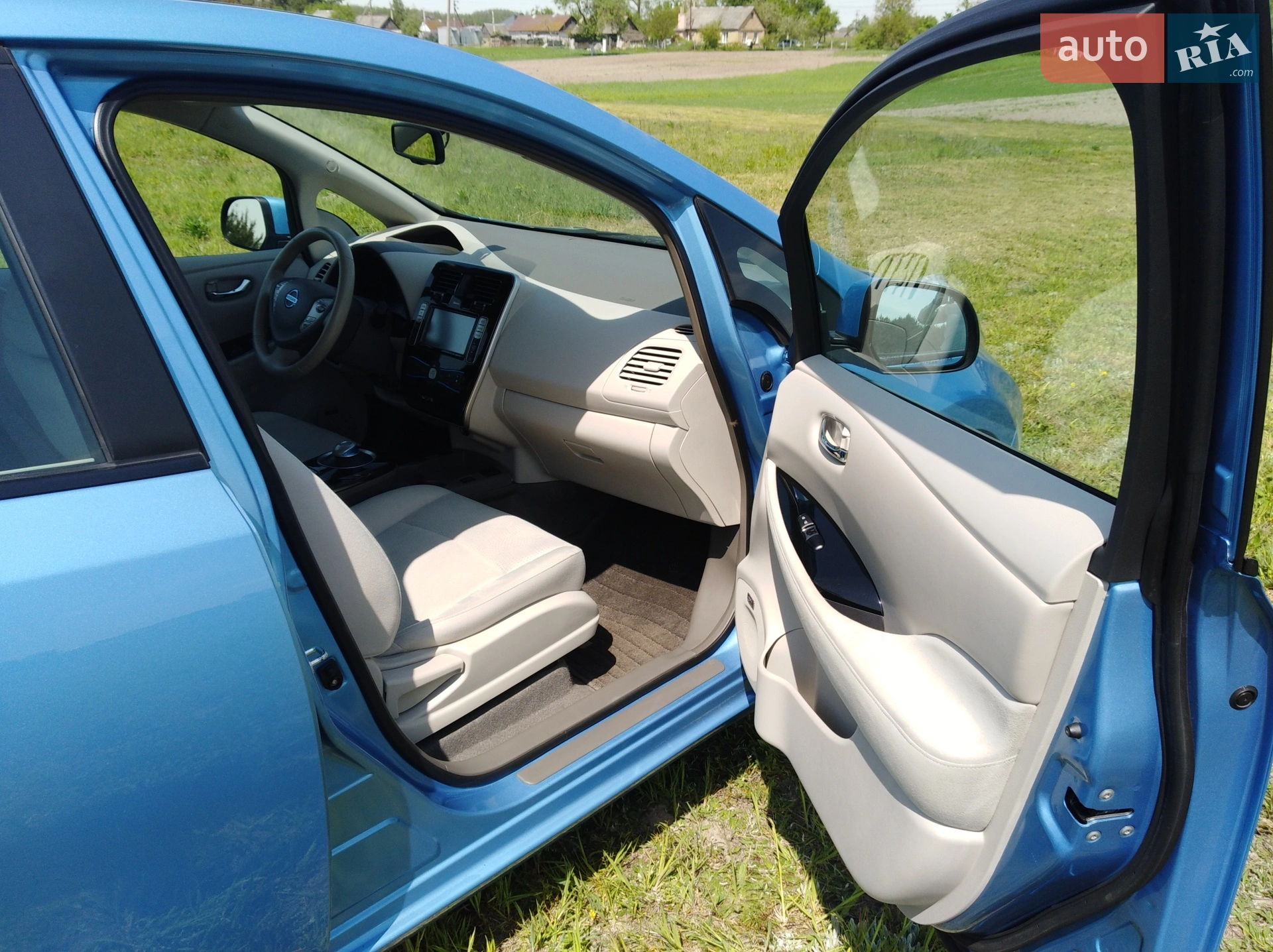 2014 Nissan Leaf - мініатюра 12