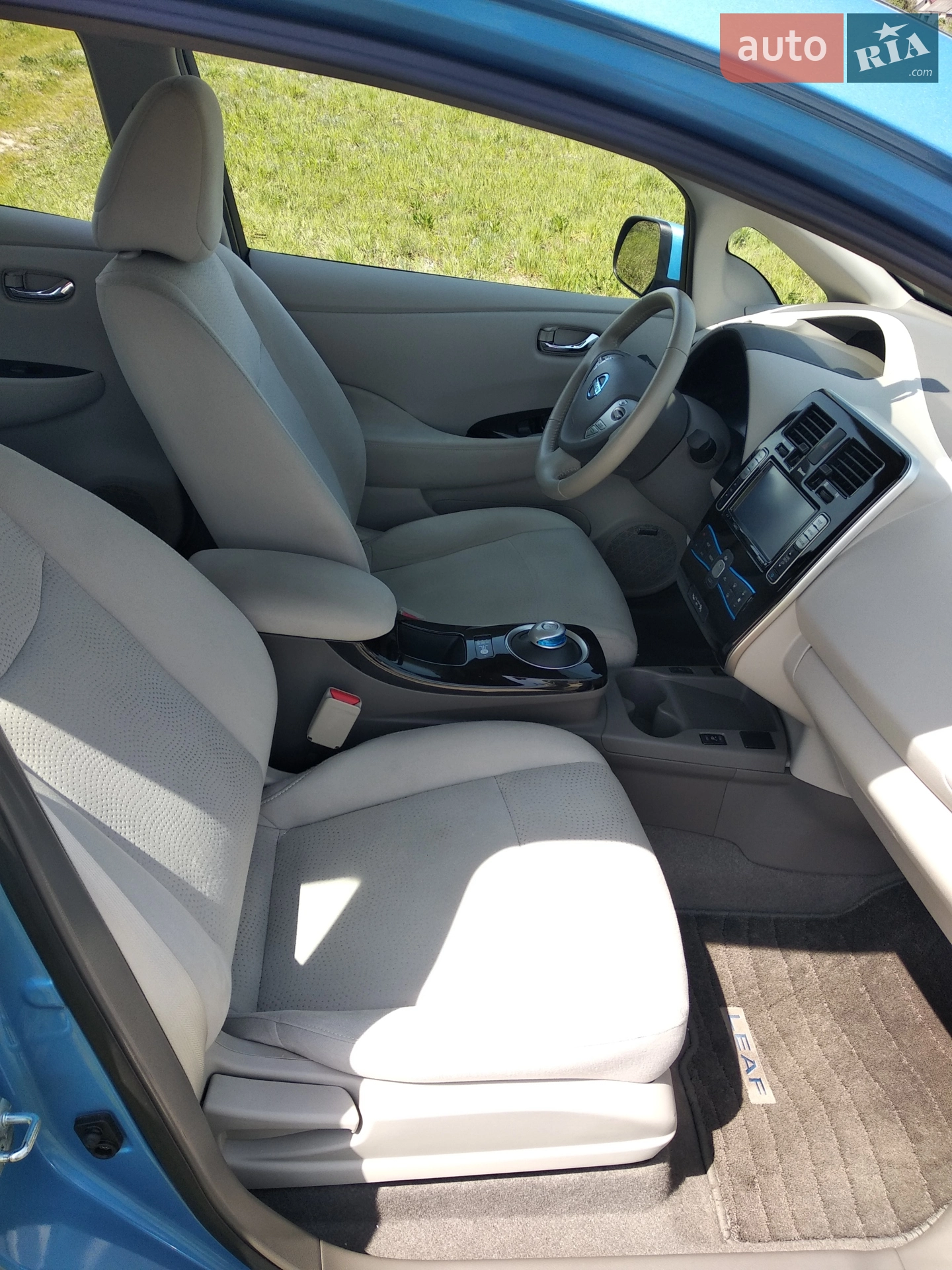 2014 Nissan Leaf - мініатюра 16