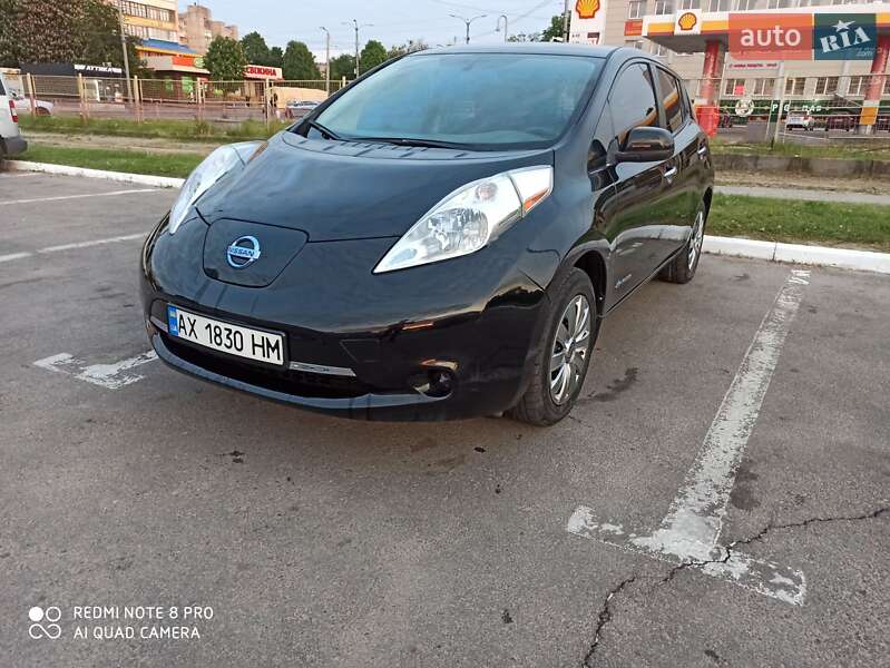 Хэтчбек Nissan Leaf 2015 в Харькове