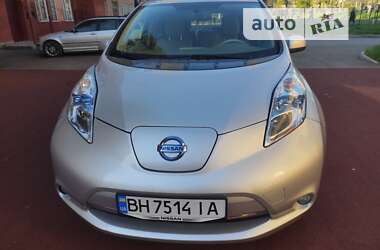 Хетчбек Nissan Leaf 2012 в Одесі