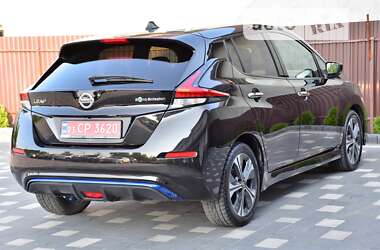 Хетчбек Nissan Leaf 2018 в 