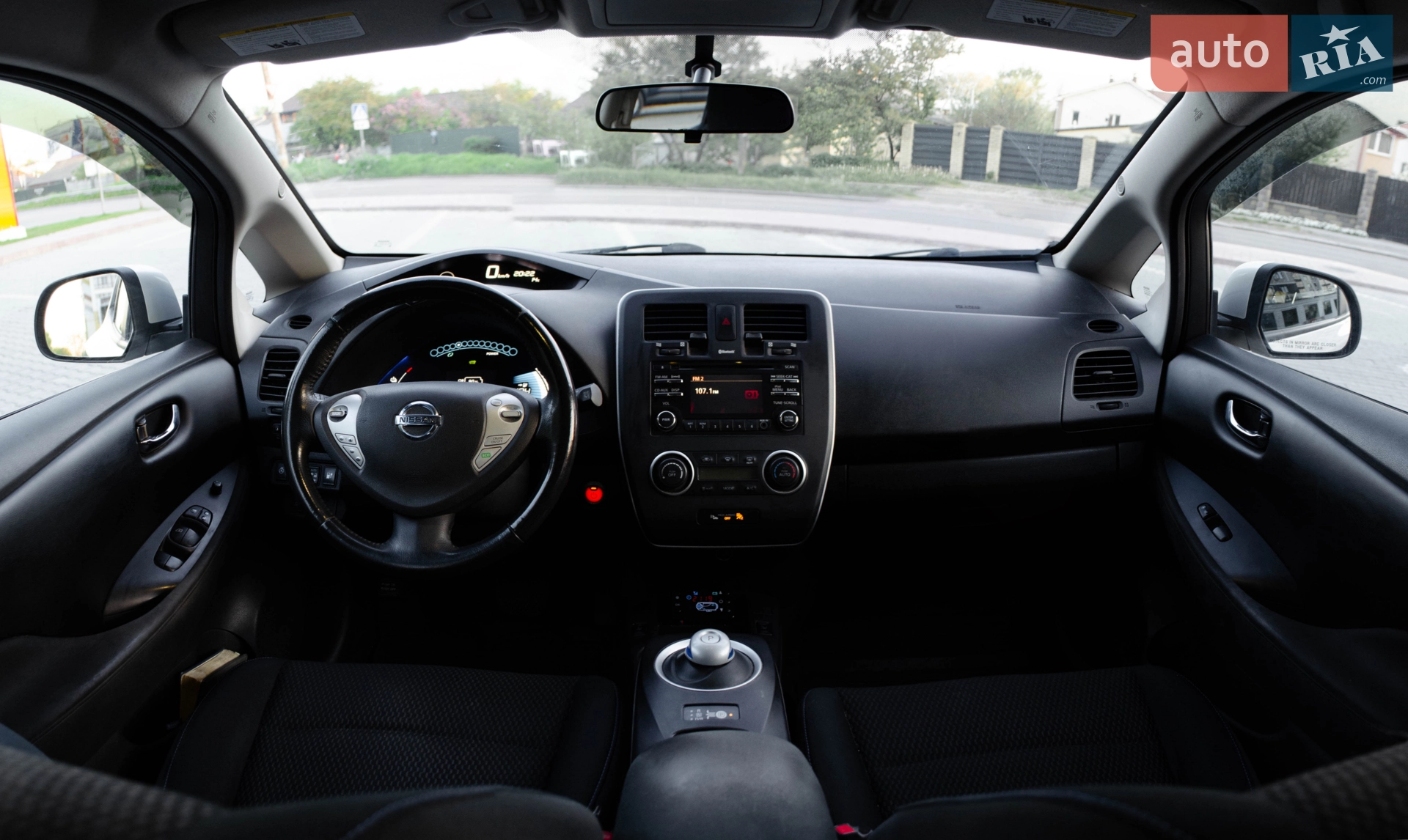 2015 Nissan Leaf - мініатюра 2