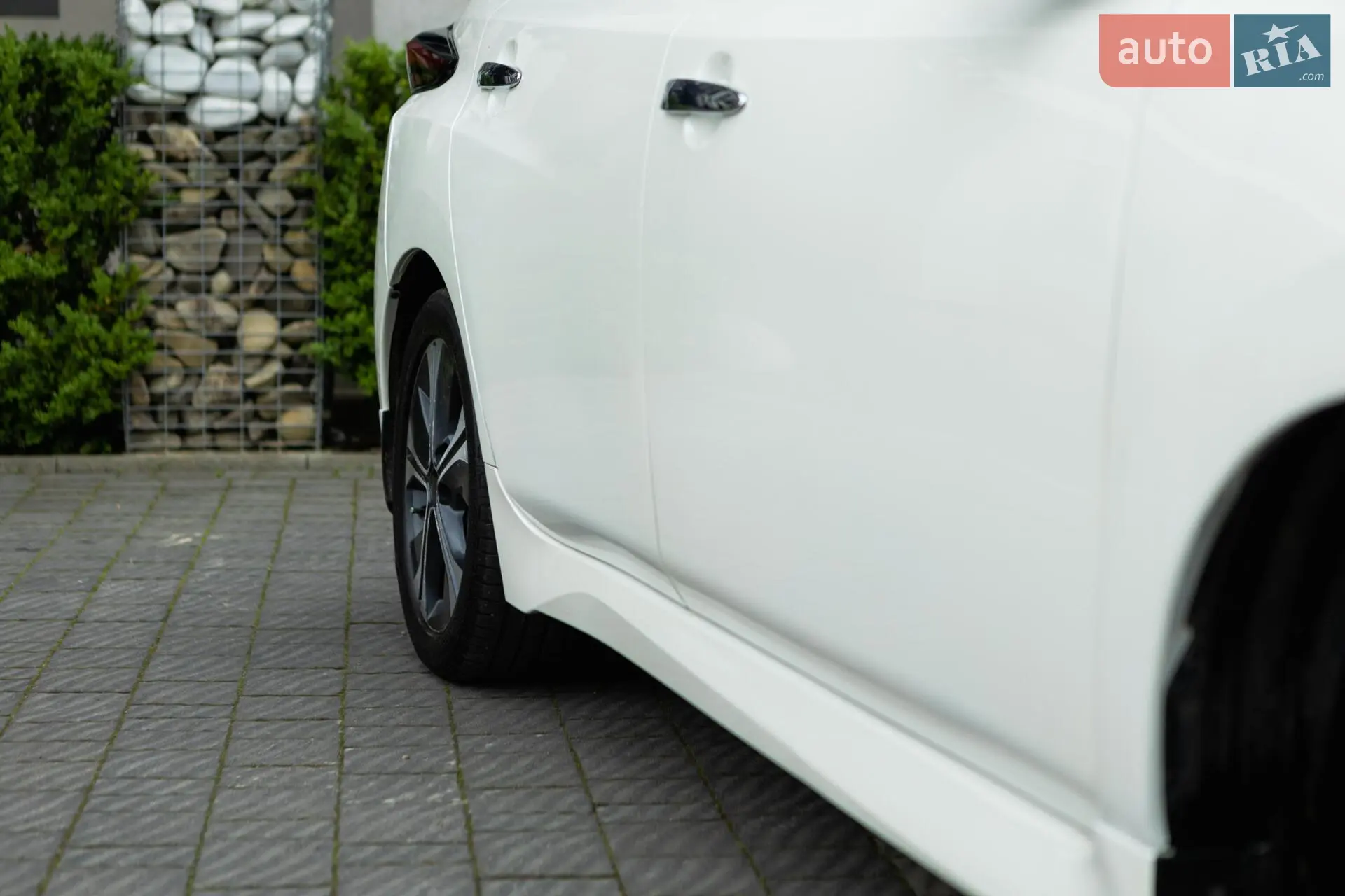 2020 Nissan Leaf - мініатюра 14