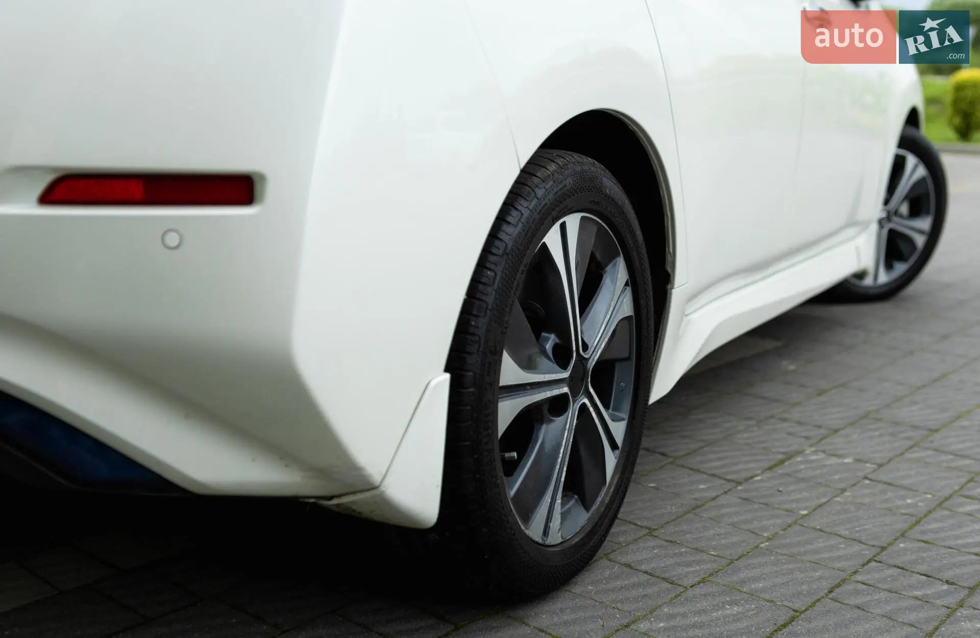2020 Nissan Leaf - мініатюра 28