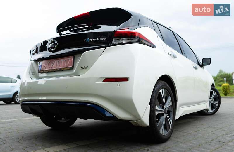 Хэтчбек Nissan Leaf 2020 в Стрые