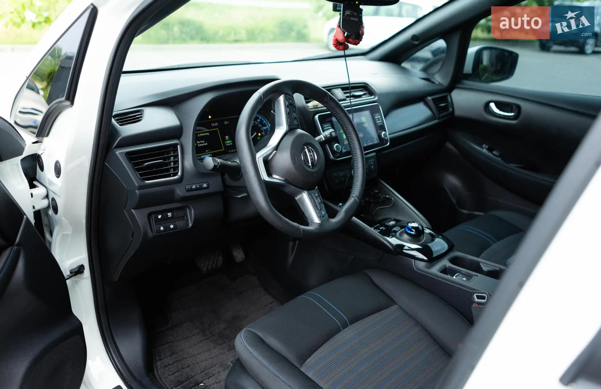 2020 Nissan Leaf - мініатюра 30