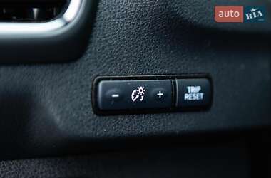 Хэтчбек Nissan Leaf 2020 в 