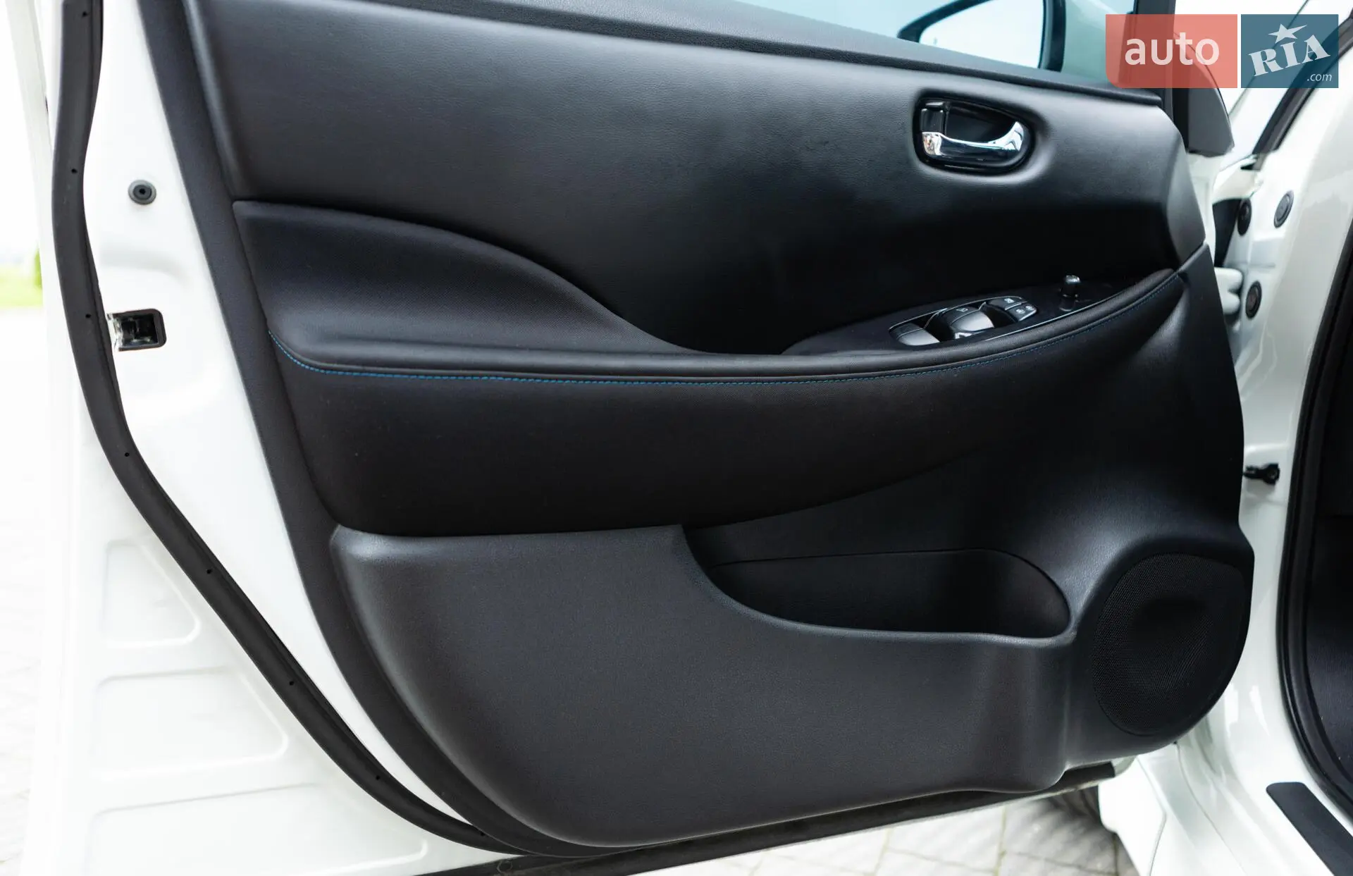 2020 Nissan Leaf - мініатюра 36