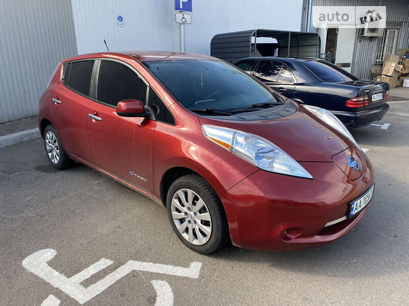 nissan leaf auto ria