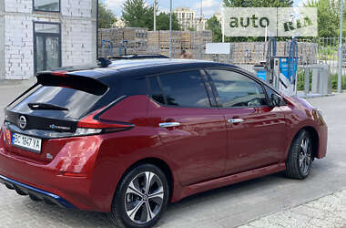 Хэтчбек Nissan Leaf 2020 в Львове