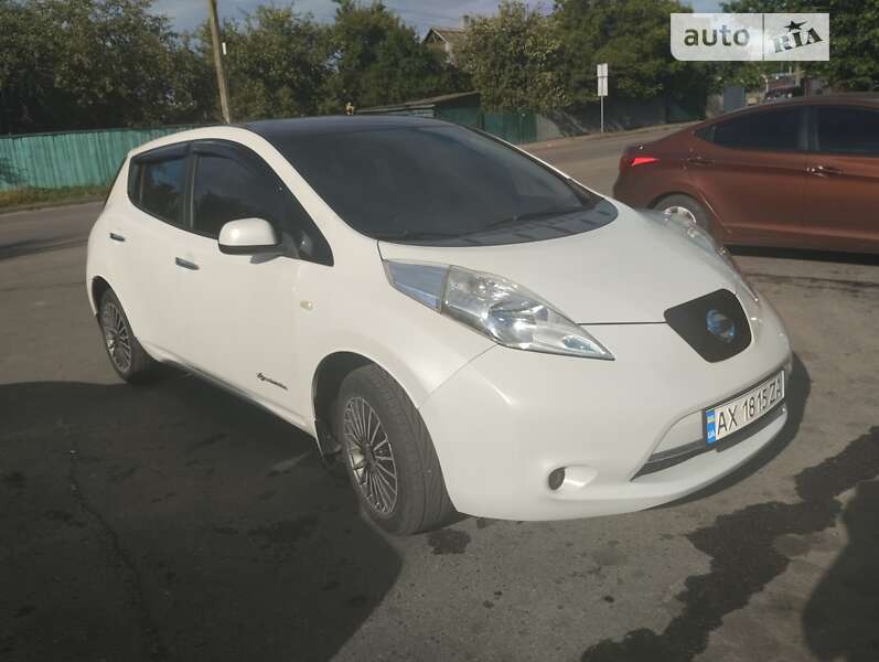 nissan leaf auto ria