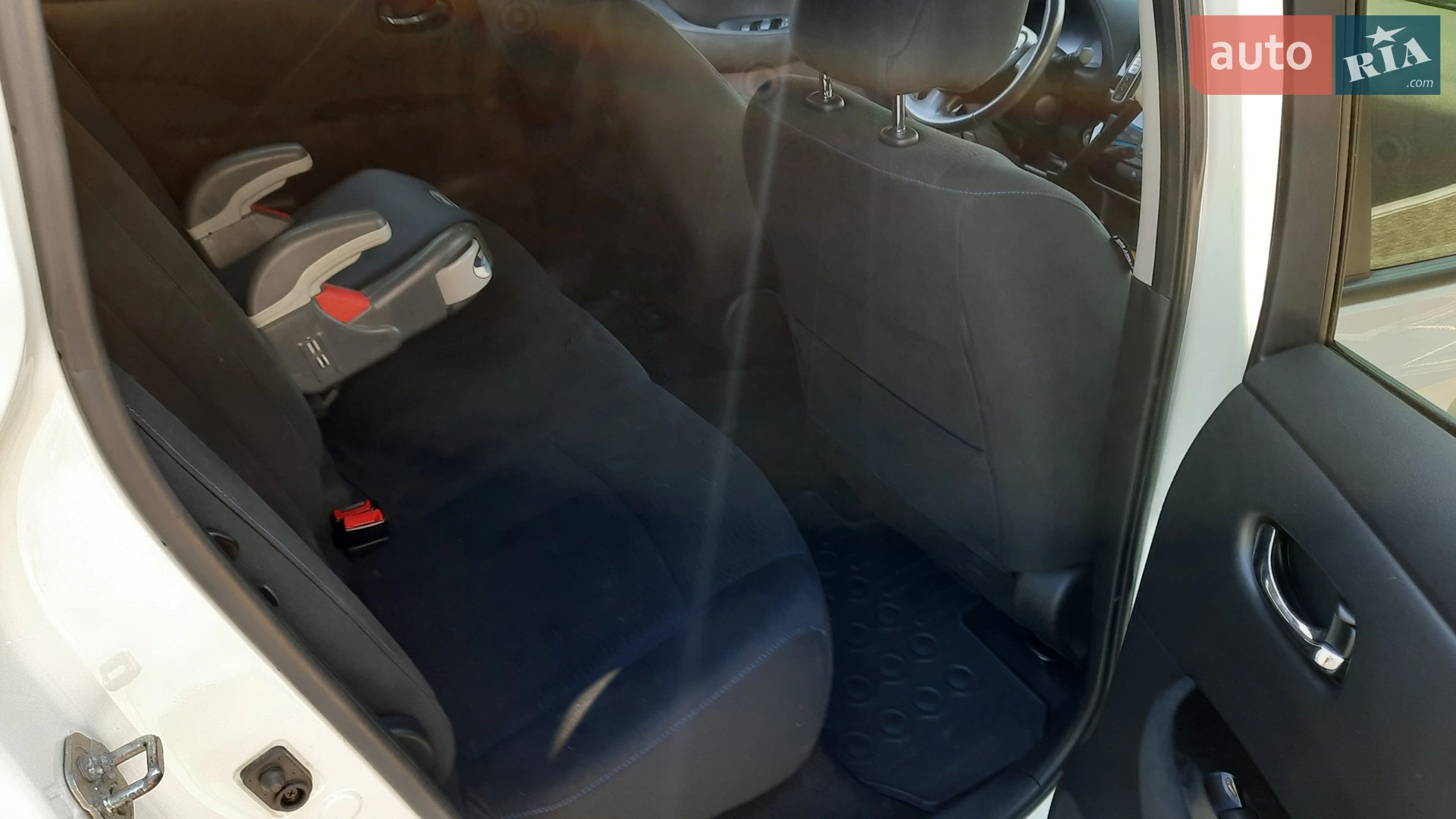 2014 Nissan Leaf - мініатюра 27
