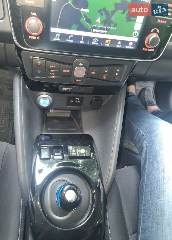 Хетчбек Nissan Leaf 2018 в Львові фото 3 Хетчбек Nissan Leaf 2018 в Львові