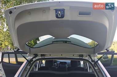 Хетчбек Nissan Leaf 2014 в 
