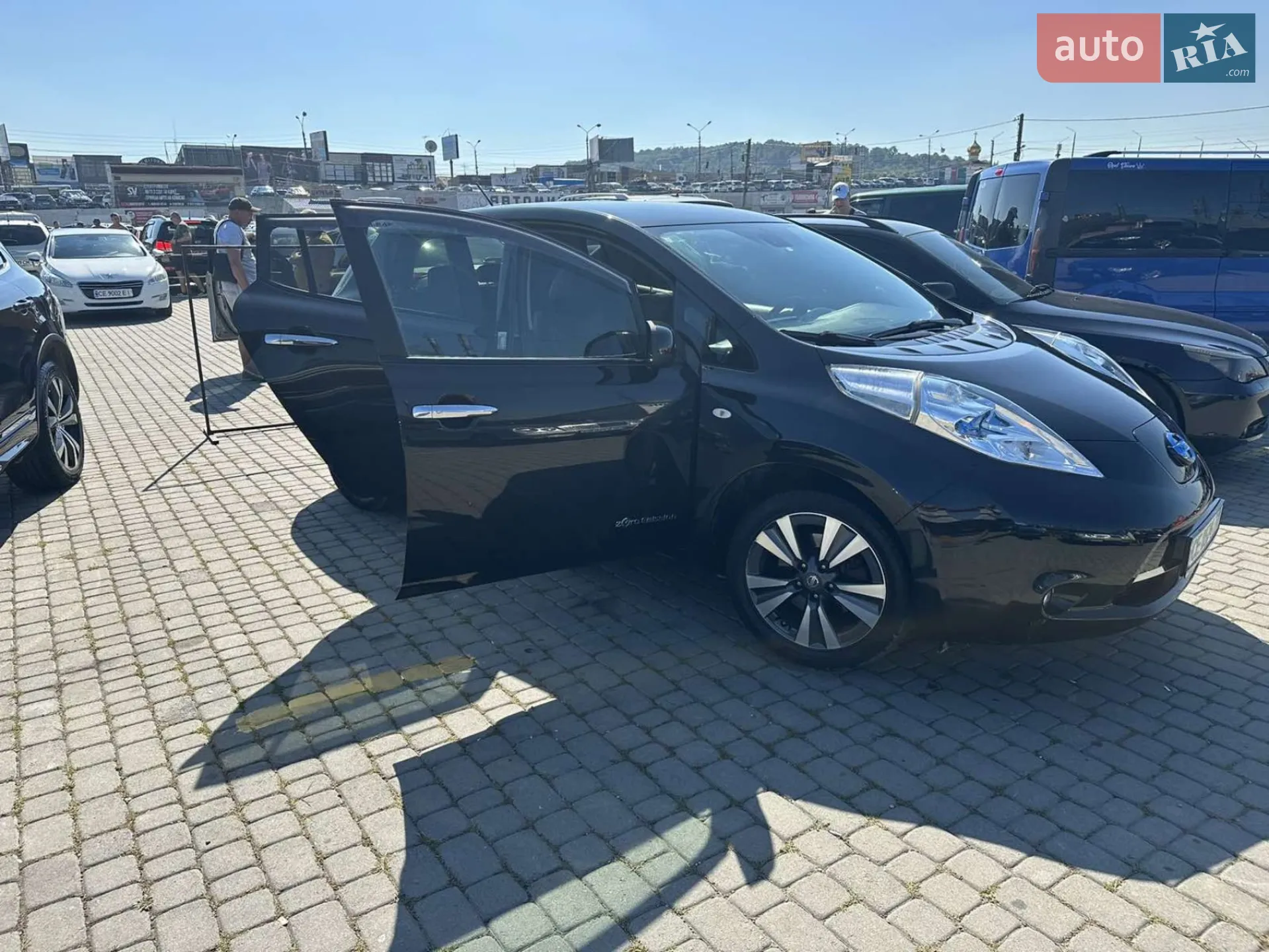 2015 Nissan Leaf - мініатюра 9