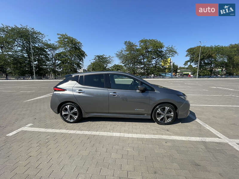 Хэтчбек Nissan Leaf 2019 в Одессе
