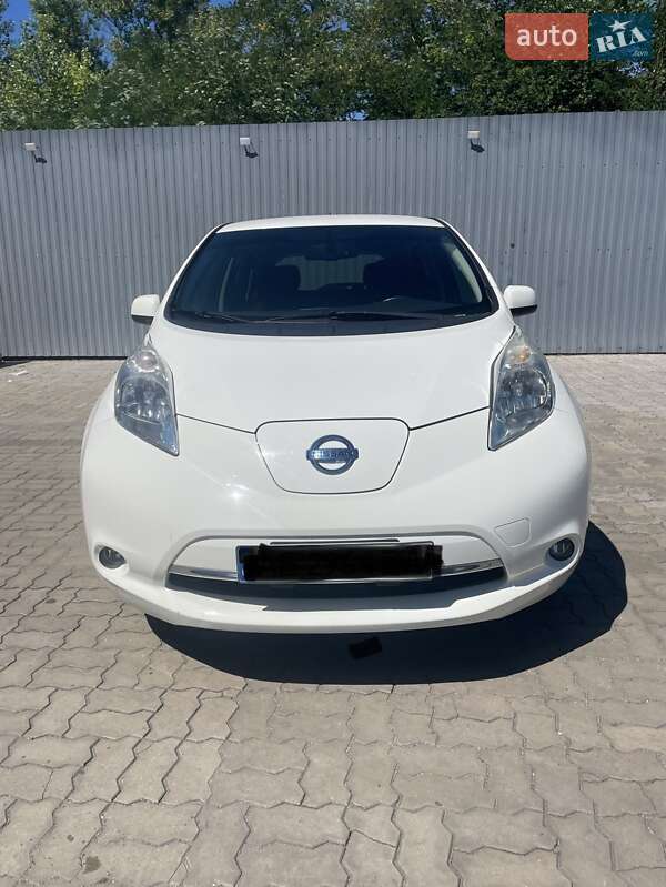 Nissan Leaf 2015