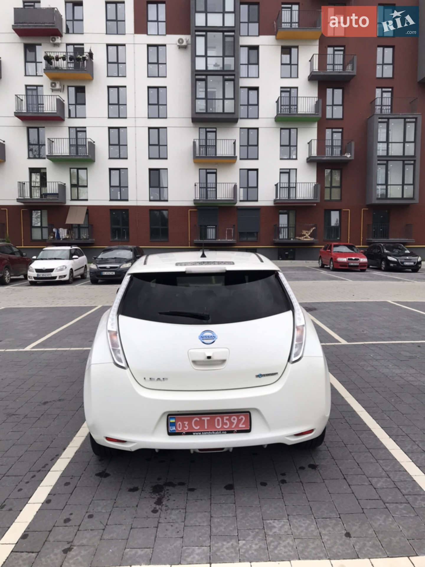2017 Nissan Leaf - мініатюра 2