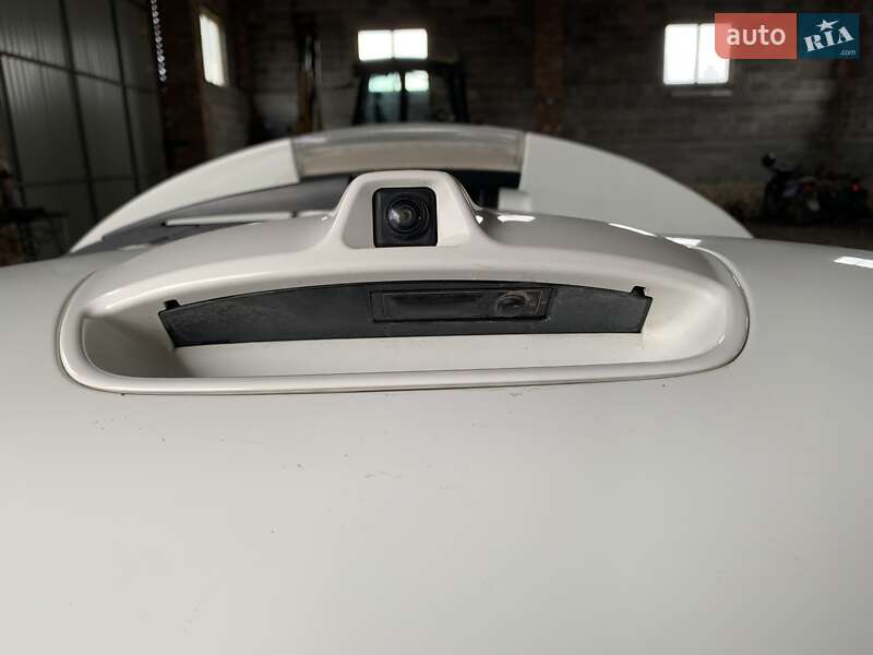 Хетчбек Nissan Leaf 2015 в Тернополі