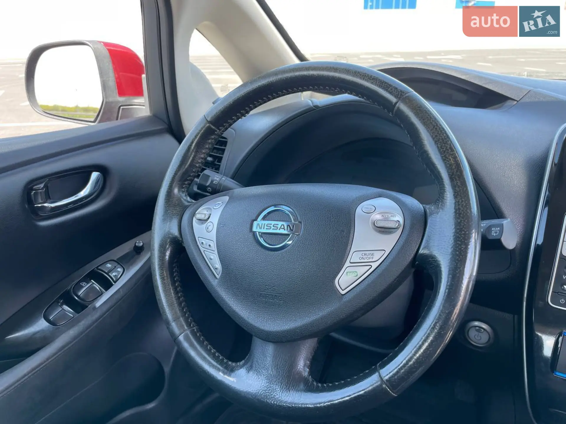2014 Nissan Leaf - мініатюра 8