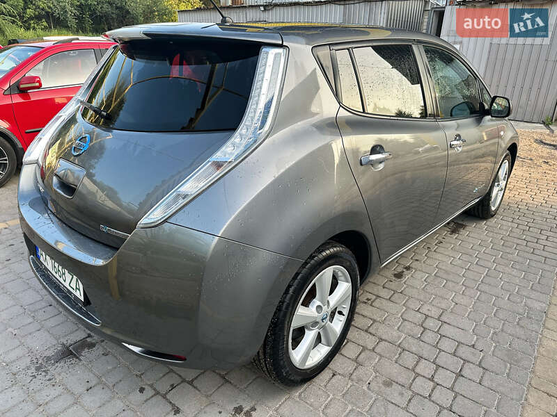 Хэтчбек Nissan Leaf 2013 в Харькове фото 3 Хэтчбек Nissan Leaf 2013 в Харькове