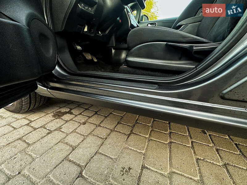 Хэтчбек Nissan Leaf 2013 в Харькове фото 12 Хэтчбек Nissan Leaf 2013 в Харькове
