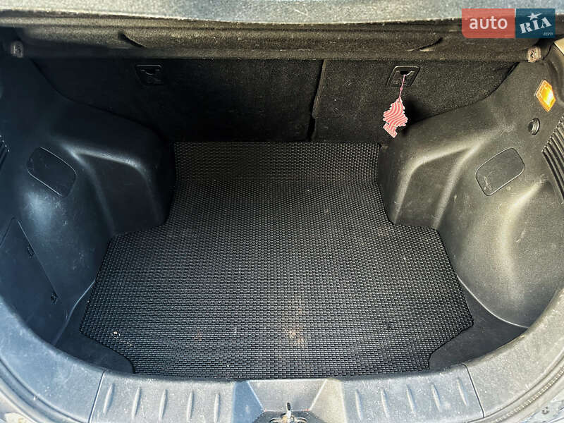 Хетчбек Nissan Leaf 2013 в Харкові фото 31 Хетчбек Nissan Leaf 2013 в Харкові